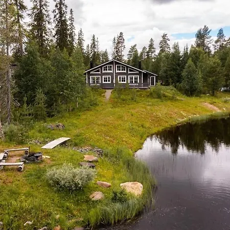 Ruka, Riversidevilla With Sauna, Fireplace, Terrace, Wifi, Aurora, Swimming Loma-asunnot Ruka